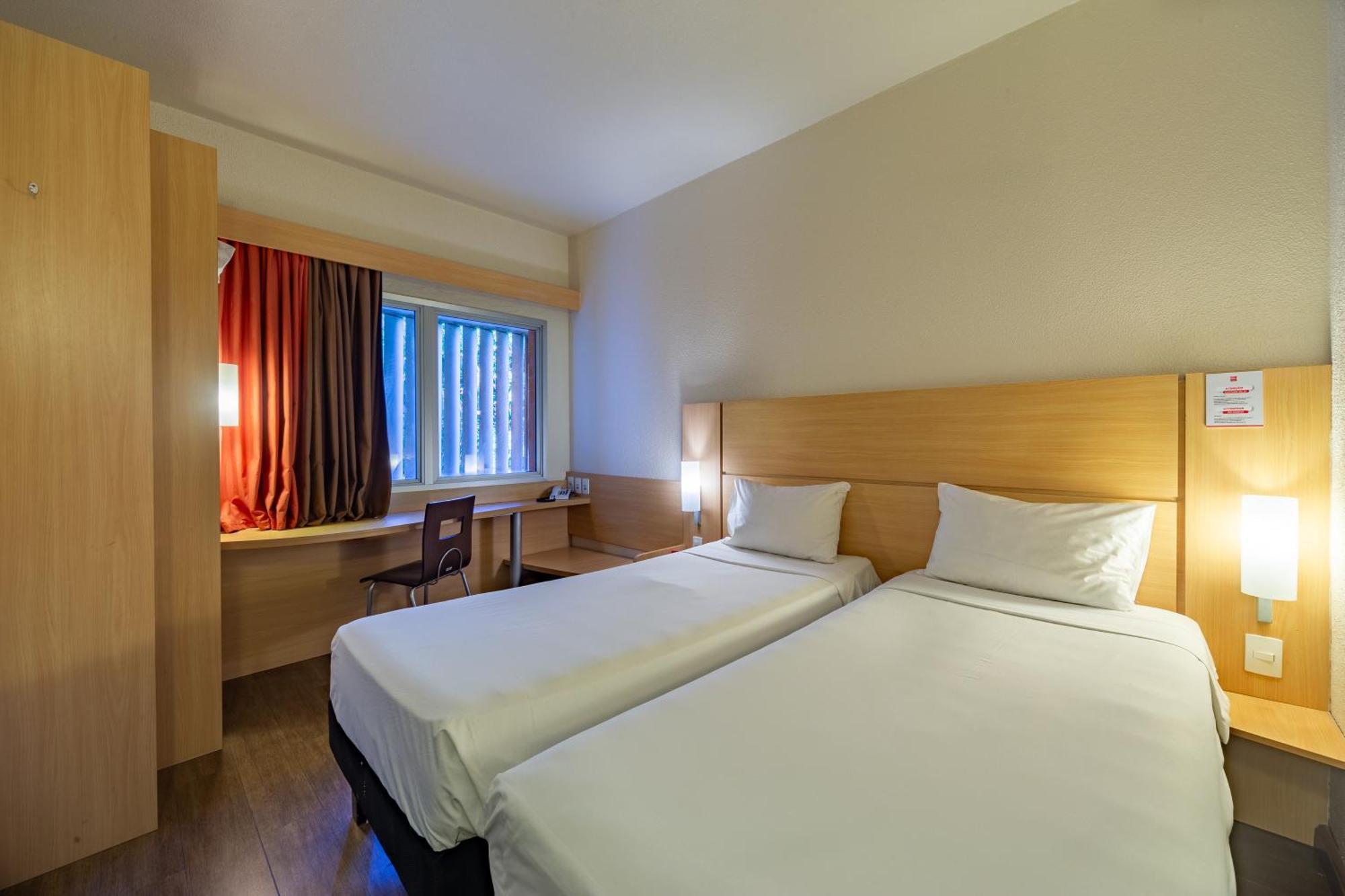 Ibis Manaus Distrito Industrial Exterior photo