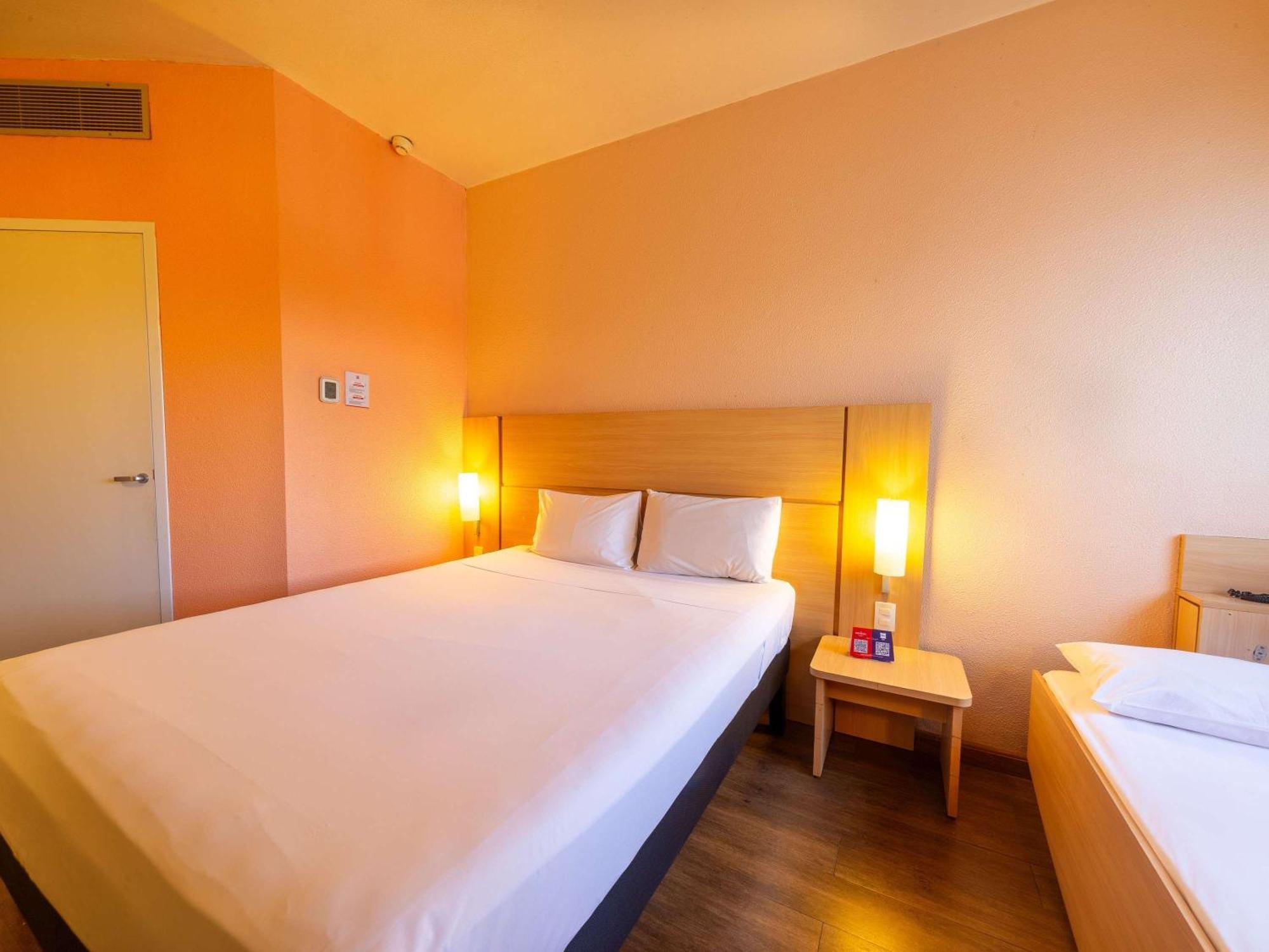 Ibis Manaus Distrito Industrial Exterior photo