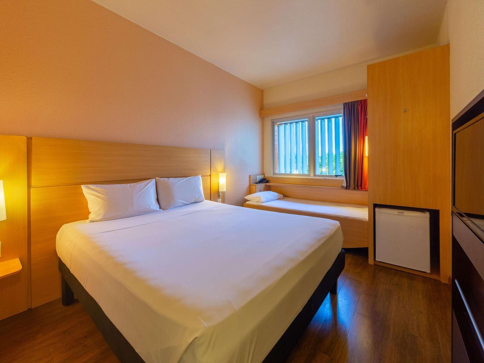 Ibis Manaus Distrito Industrial Exterior photo